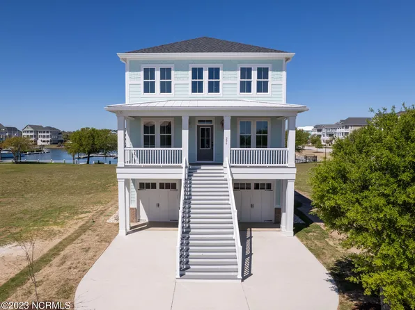206 Back Street, Newport, NC 28570