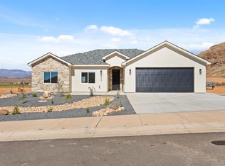 980 W Rock View Dr, Hurricane, UT 84737