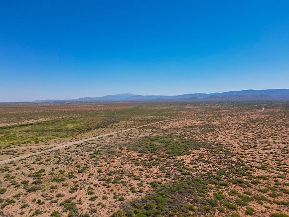 5th image of Coyote Flats Rd