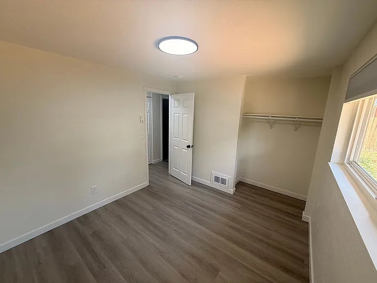8512 NE 126th Ave — Photo 14