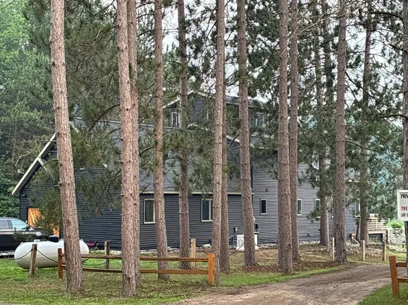 748 Connie Dr, Lake, MI 48632