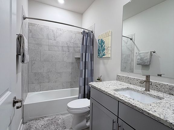 3rd image of 26124 Milby Cir