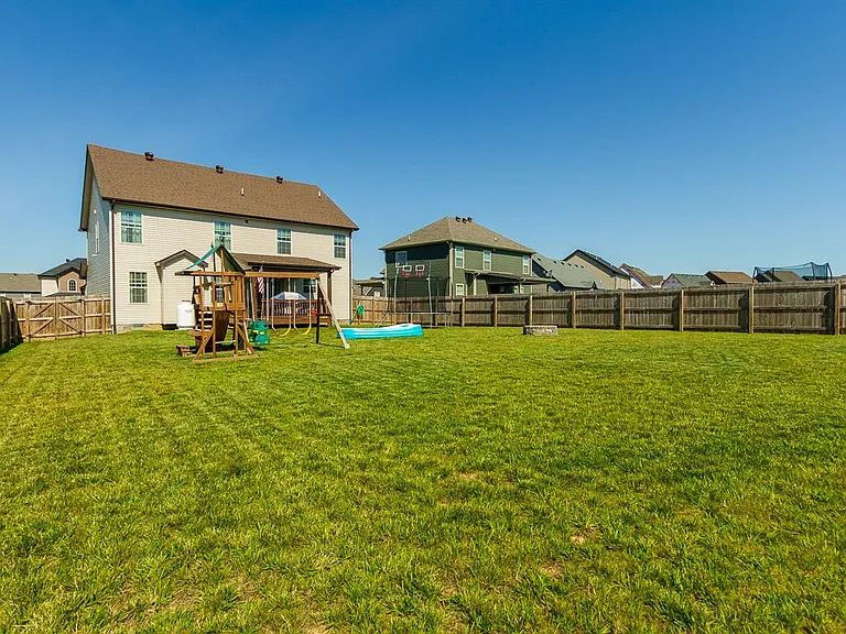 3753 Tradewinds Ter — Photo 37