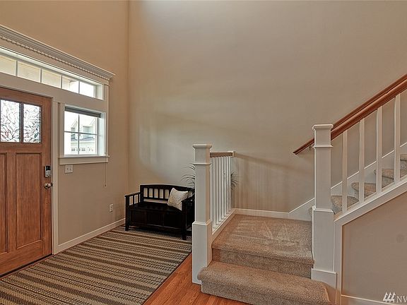 5th image of 611 Emory Dr
