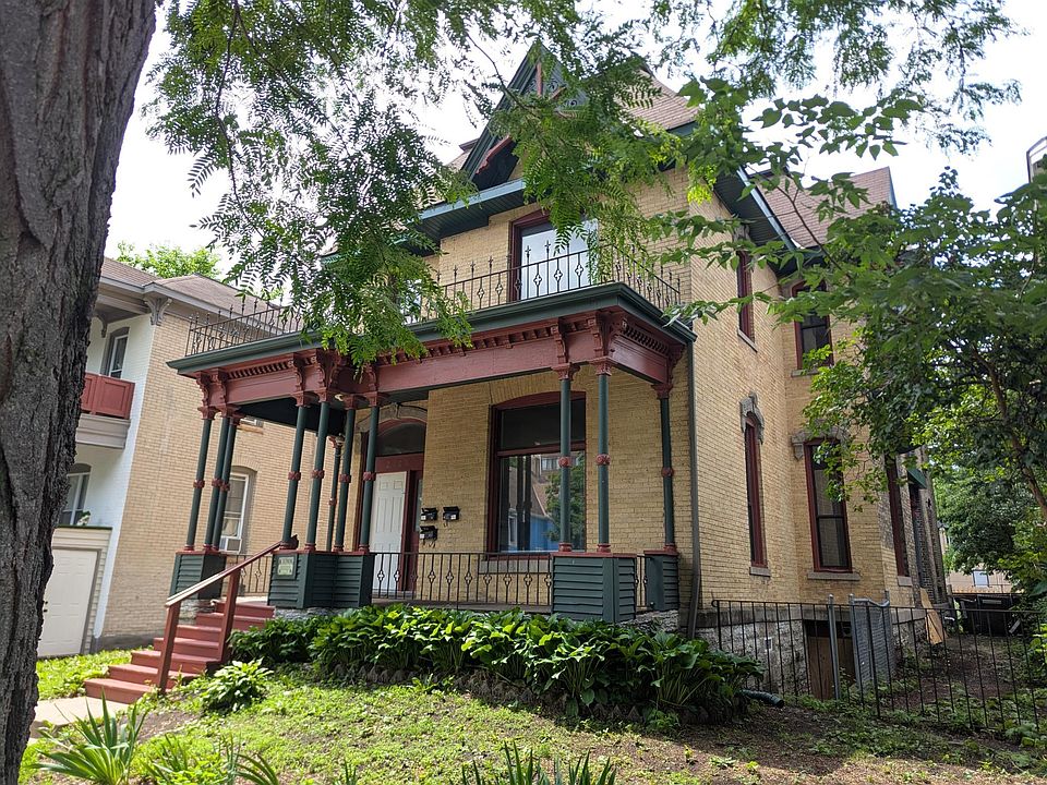 1st image of 2106 Elliot Ave