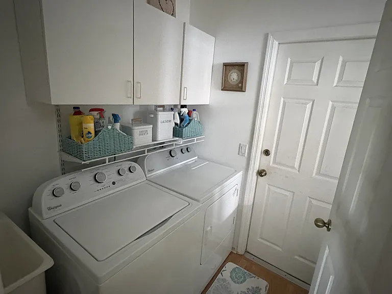 322 Greenwood Lake Dr — Photo 4