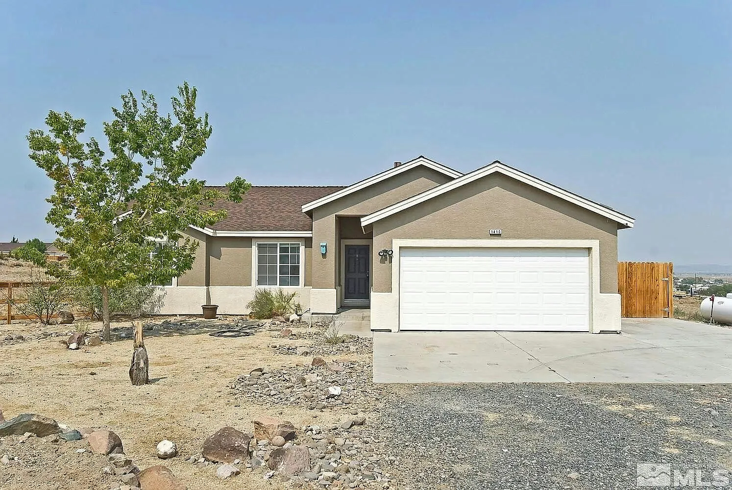 1410 Cooney Dr photo 1
