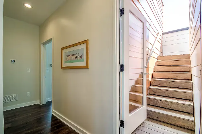 211 Crumley St SW — Photo 13