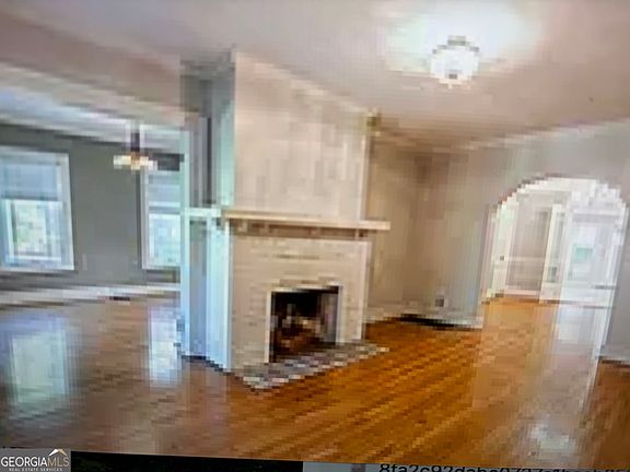 5th image of 707 Cumberland Rd NE