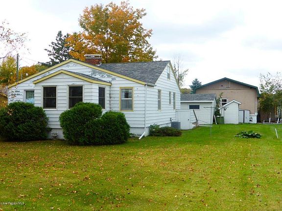 3rd image of 709 Lake Shore Dr
