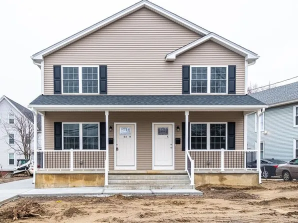 53 Union St #R, Westfield, MA 01085