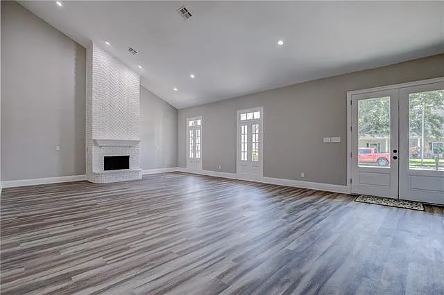 185 Villere Dr — Photo 3
