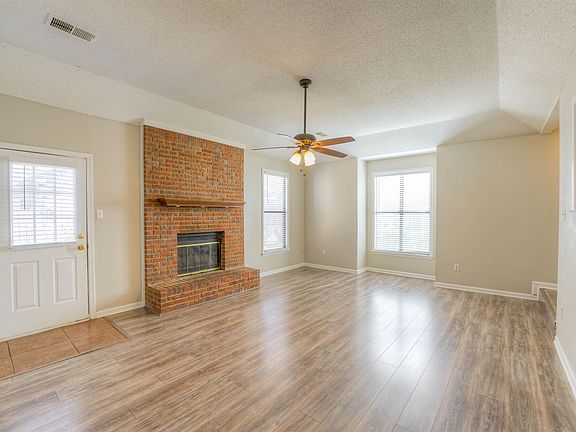 4th image of 7092 Markim Dr