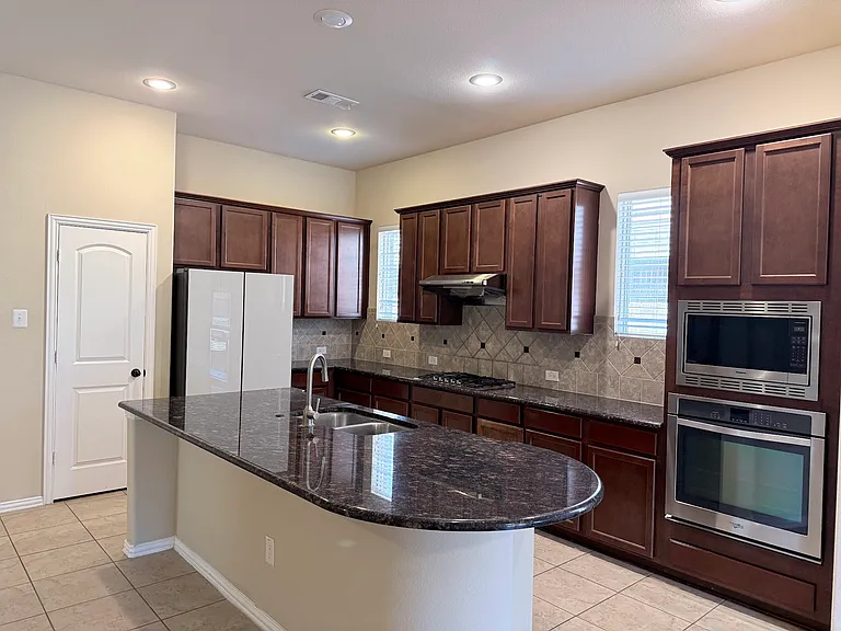 2612 Patriot Dr — Photo 11