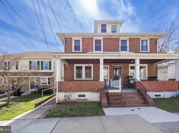 28 7th St, Bridgeport, PA 19405