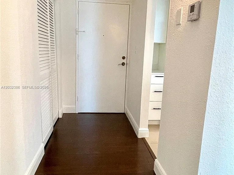 19390 Collins Ave #316 — Photo 28
