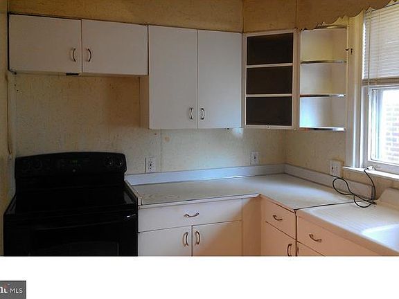 5th image of 1013 Serrill Ave
