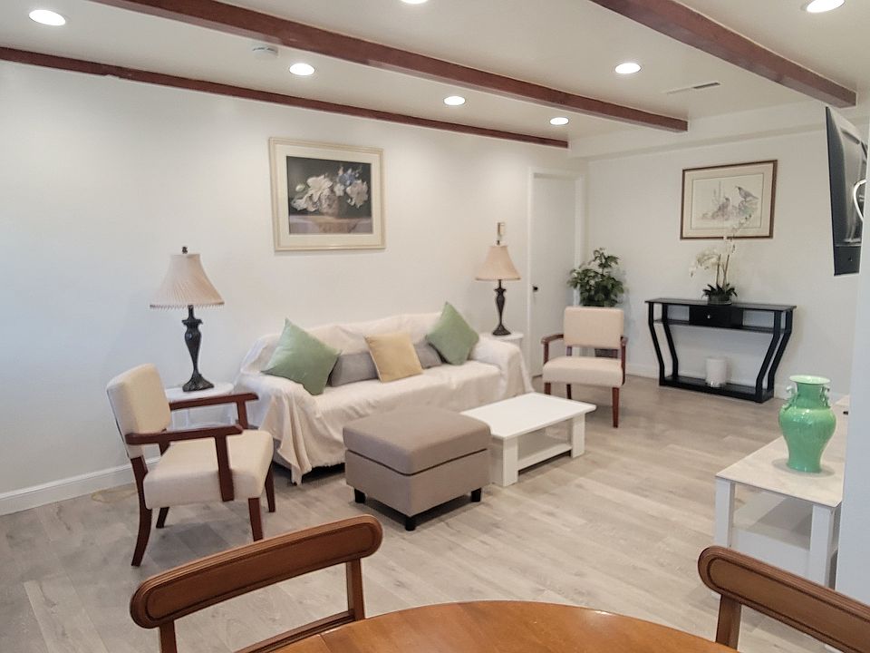 1st image of 202 Alta Vista Dr