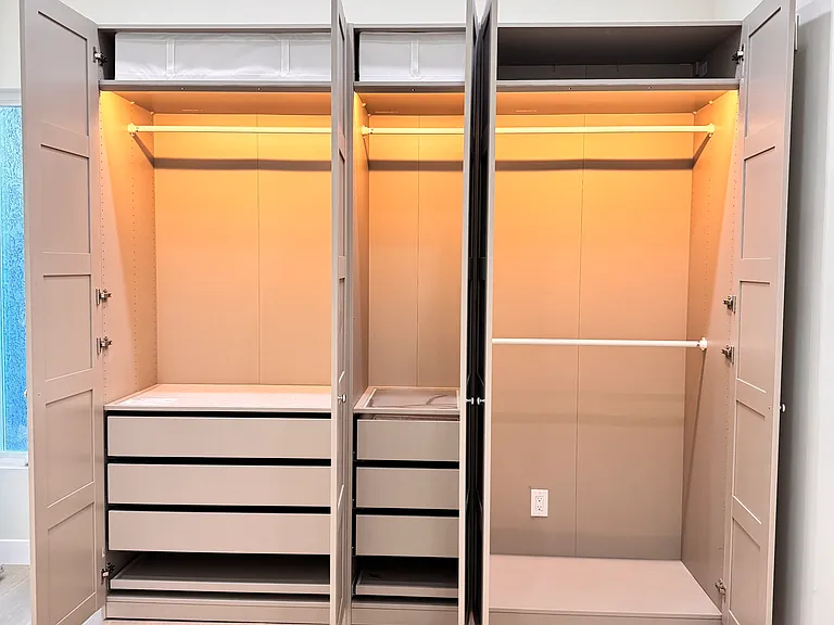 Customer built wardrobes in both bedrooms