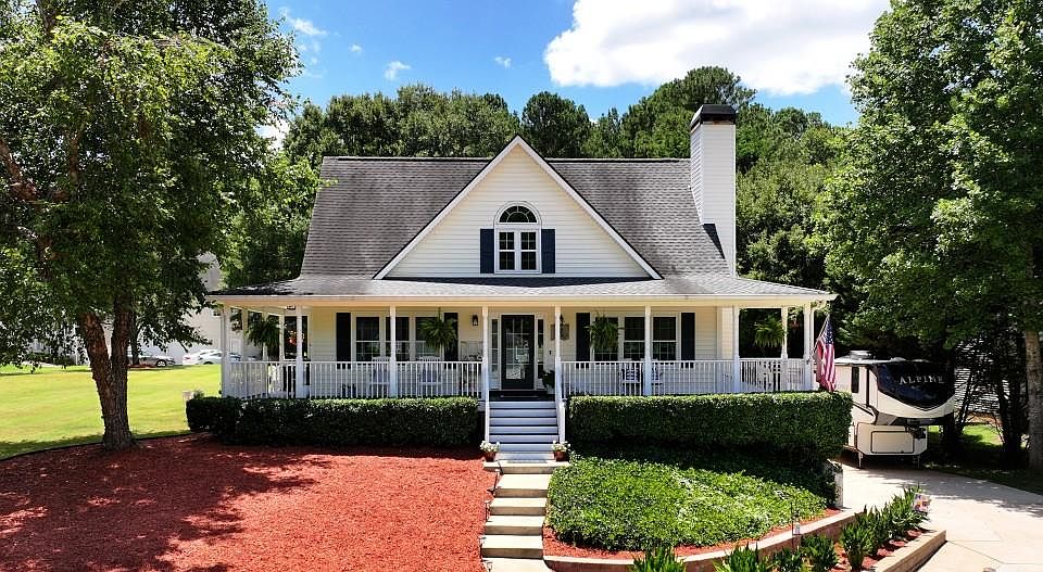 1st image of 25 Haley Dr