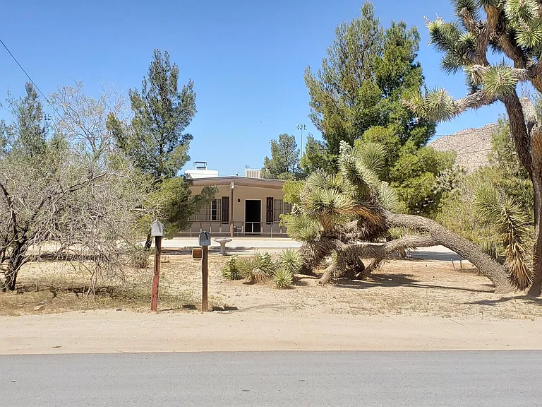 6936 Grand Ave — Photo 18