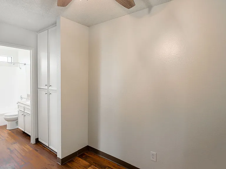 Parkview Poway Apartments — Photo 16