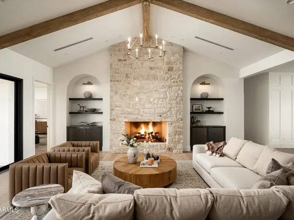 6711 E JENAN Drive, Scottsdale, AZ 85254