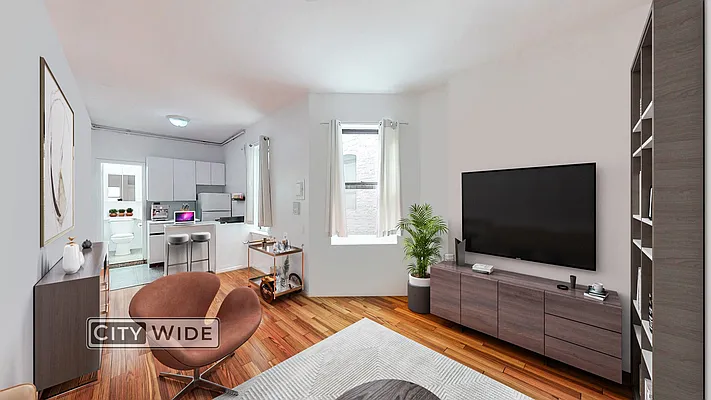 Rented by City Wide Apartments | media 9
