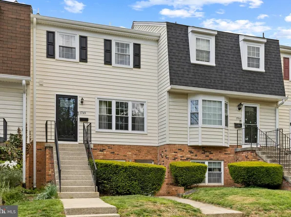 1748 Copley Ct, Crofton, MD 21114