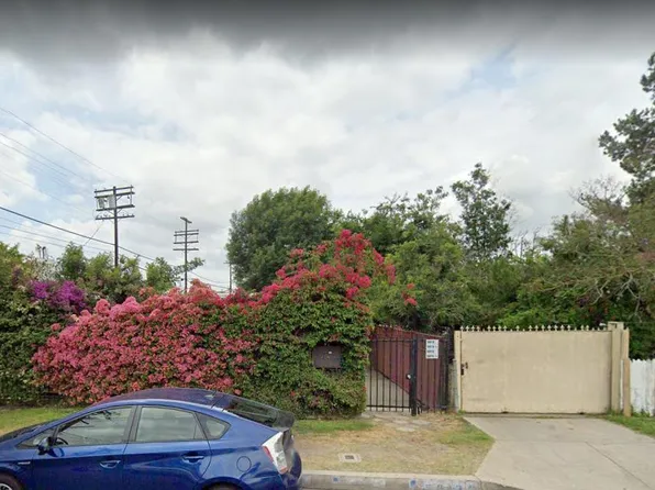 5615 Riverton Ave #1/2, North Hollywood, CA 91601
