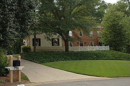Authentic Colonial Styling inside & out!