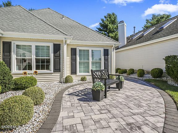 2nd image of 65 Hazel Drive