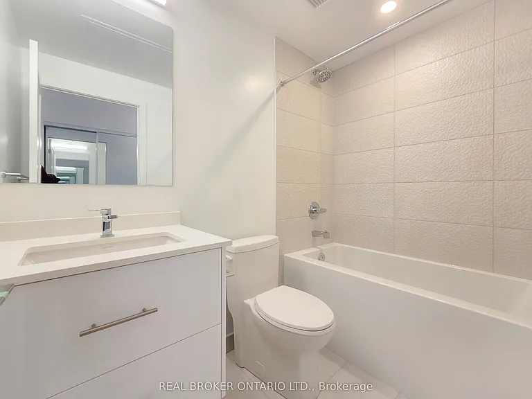 9763 Markham Rd — Photo 14