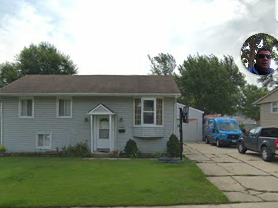 1st image of 311 Hillside Dr