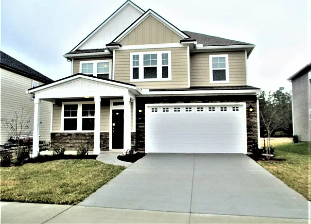5 bed, 3.0 bath, 2365 sqft, $2,575 — Photo 1