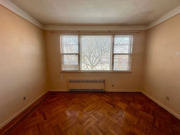 4th image of 250 Avenue T Floor 2