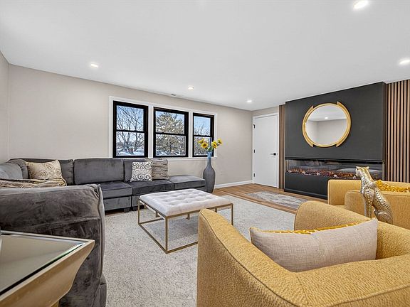 5th image of 38 Brandley Rd #0