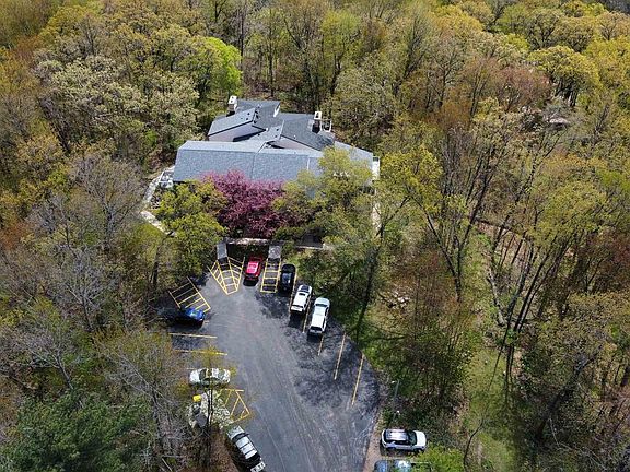 4th image of S6185 Bluff Road #2