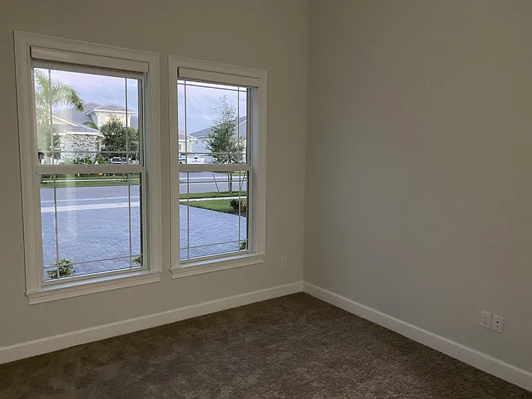 4685 Estates Cir — Photo 37