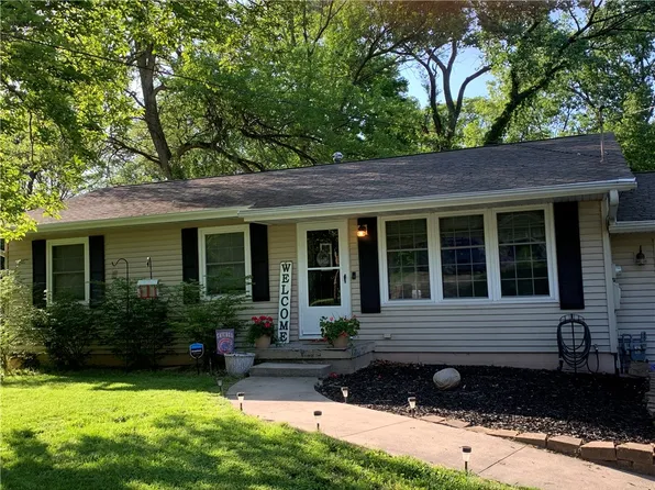 810 Sarah Dr, Decatur, IL 62526