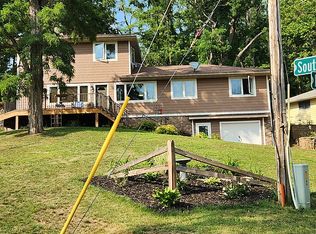 1164 Hawthorn St, Red Wing, MN 55066