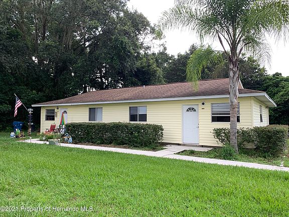 2nd image of 1362 Brook Dr