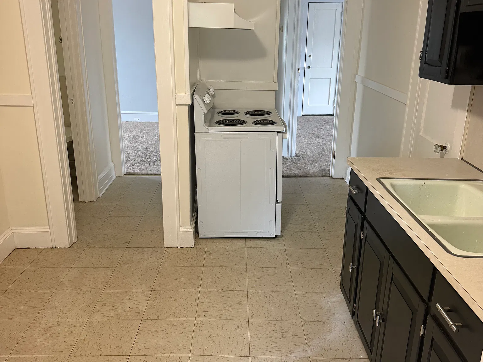 2 bed, $1,200 — Photo 2
