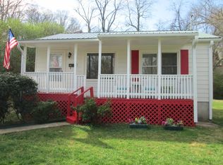 15 Riverview Dr, Asheville, NC 28806