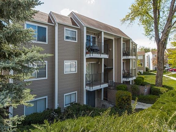 3rd image of 1080 E Quail Park Dr APT G
