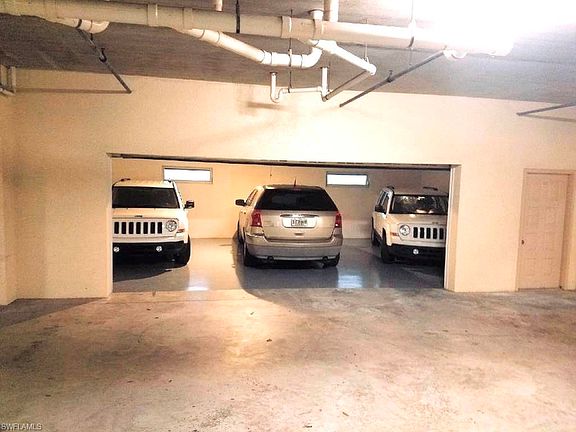 4th image of 740 Bentwater Cir #5-203
