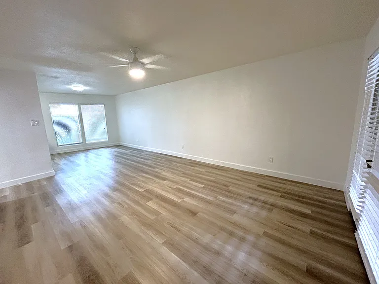 1 bedroom, open living area
