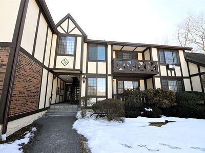 76 Foxwood Drive #8, Pleasantville, NY, 10570