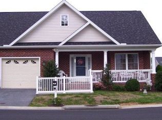 482 Hickory Grove Cir, Harrisonburg, VA 22801