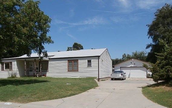 1st image of 814 W Southerland Dr